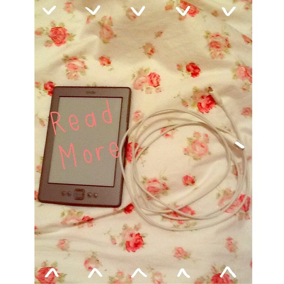 Kindle 📚 🚫SOLD🚫