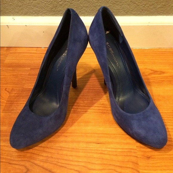 BCBGGeneration blue swede heels