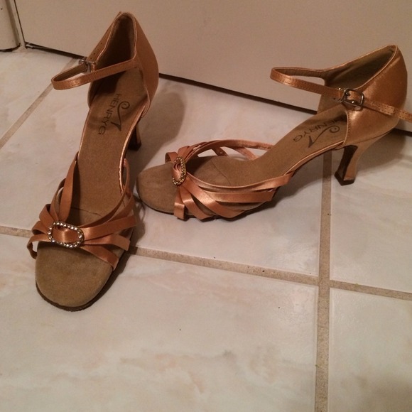 Dancing shoes