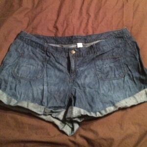 Blue jean shorts 2 pair, blue jeans & top bundled