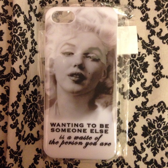 IPHONE 5/5S MARILYN MONROE PHONE CASE