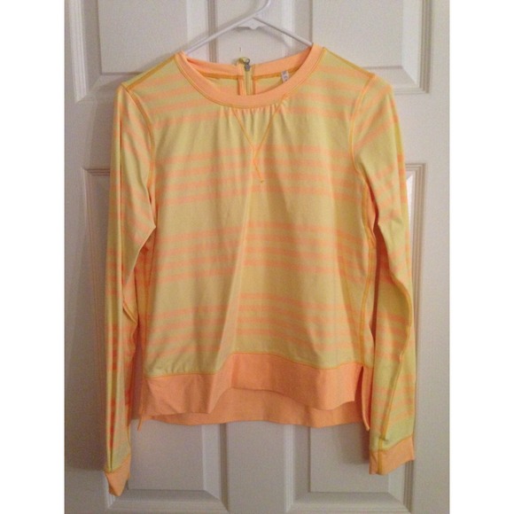 Lululemon long sleeve shirt (half zip in the back)