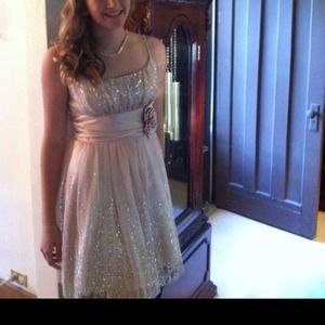 Formal/Homecoming dress. Minimally worn.