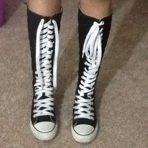 Lace up Airwalk sneakers