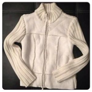 ❤Host Pick❤ Causal Friday 2/14/14!!