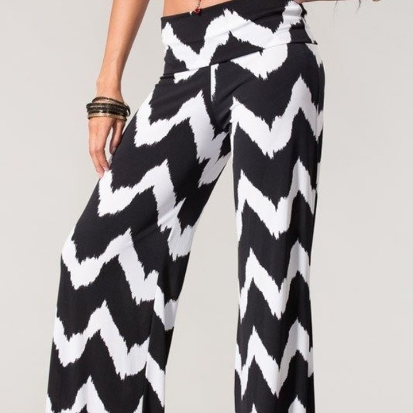 Plus size chevron pants new!!