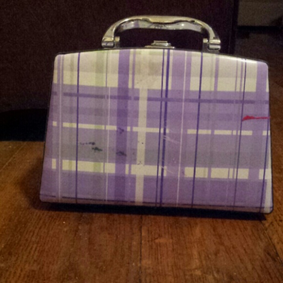 Nail polish case
