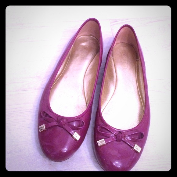 ❤️😍Sale!!! Pink Coach Flats!!!