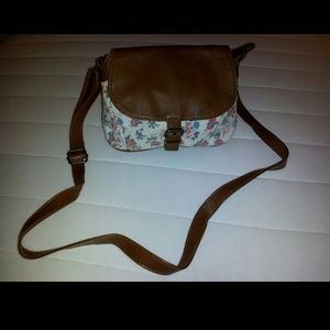 ***SOLD*** Vintage Shoulder Bag