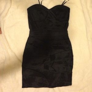 🚺 That little black Dress 🚺