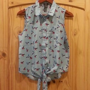 ★REDUCED★Bird Print Sleeveless Shirt