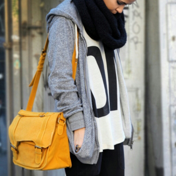 LOOKING FOR JACKET