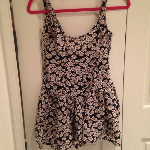 ❌SOLD through paypal❌Brandy Melville jessa dress