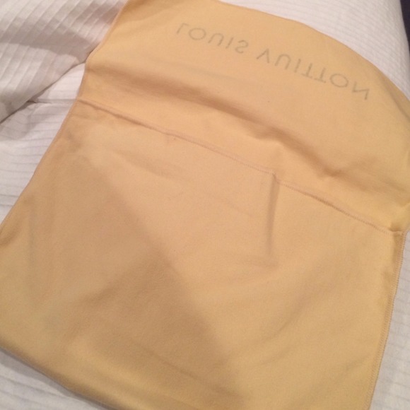 🚫⛔️SOLD⛔️🚫Louis Vuitton dust bag - Picture 2 of 2