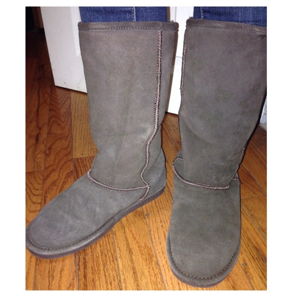 Brown Bear Paw Boots - Picture 4 of 4