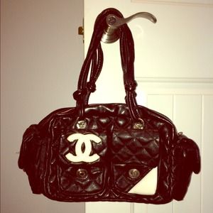 Leather Black Chanel Purse