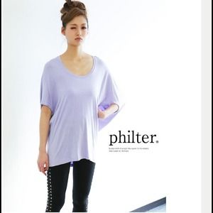 ⚡Final Reduction⚡ Lavender Dip Back Loose Fit Top