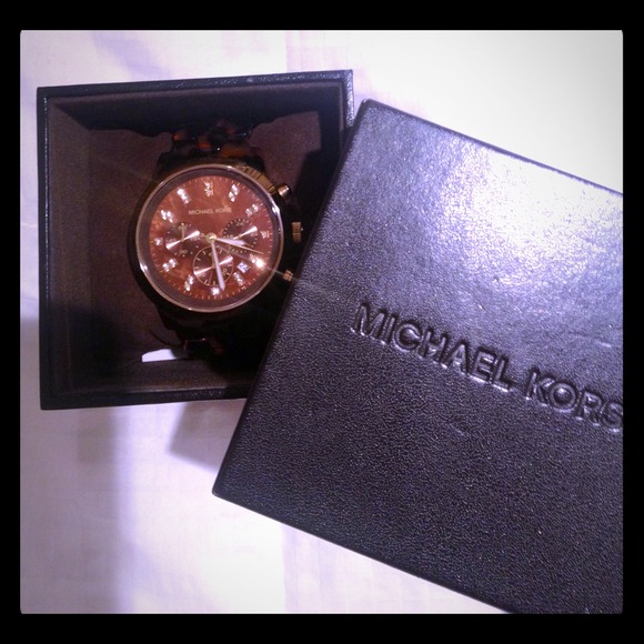 Michael Kors Tortoise Shell Oversized Face Watch - Picture 1 of 3