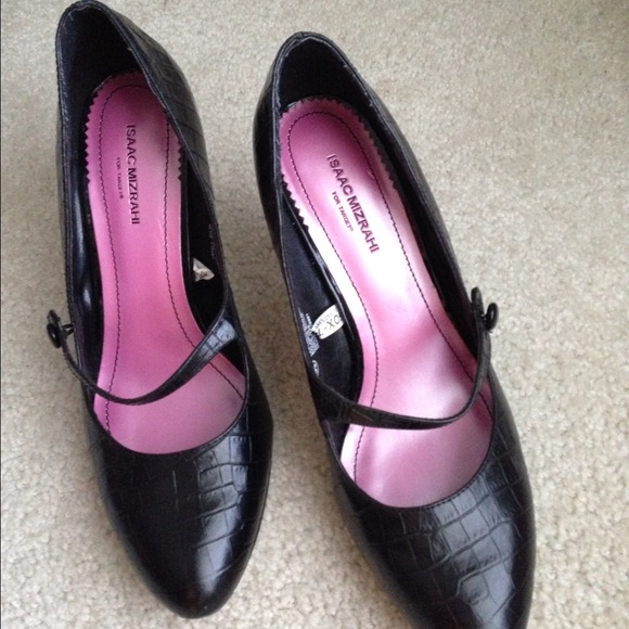Isaac Mizrahi Women's 9.5 Black Croc Leather  pump