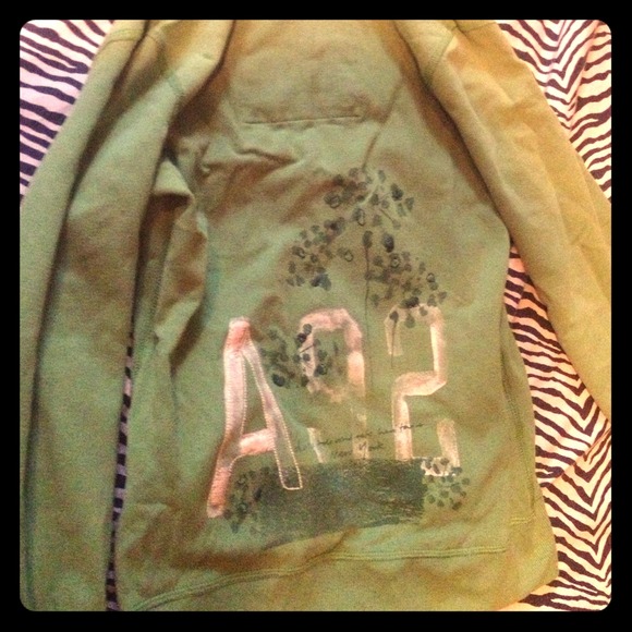 Abercrombie & Fitch Sweater