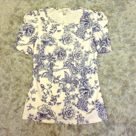 Forever 21 floral print top