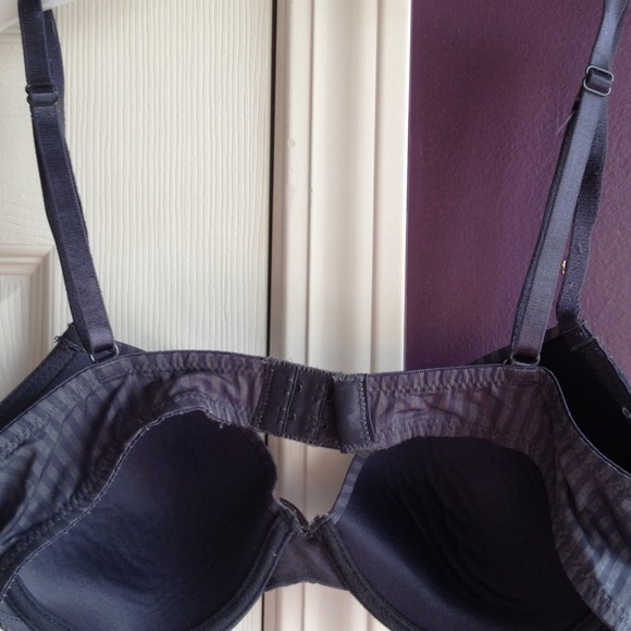 Bras 34C - Picture 3 of 4