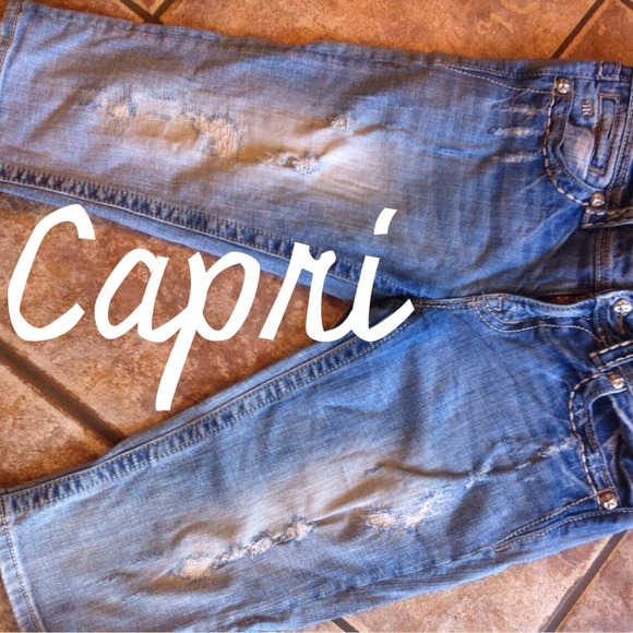 Miss Me Capri