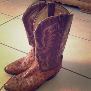 Tony Lama El Rey collection boots