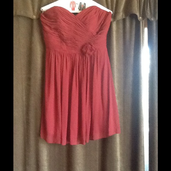 Burgundy sweetheart cut dress size 8