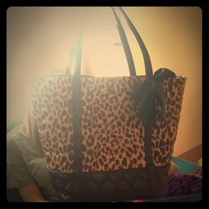 Betsy Johnson tote! ❤️☺️