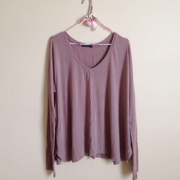 Brandy Melville Ivory Top - Blush