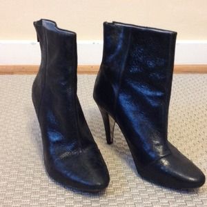Kenneth Cole New York '925 -Talk Show' Ankle Boot