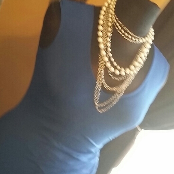 SOLD. Bodycon Short Dress - Picture 4 of 4