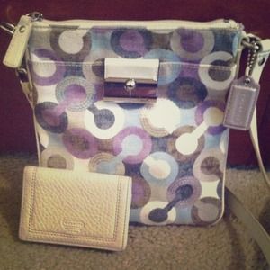 Coach signature swingpack.