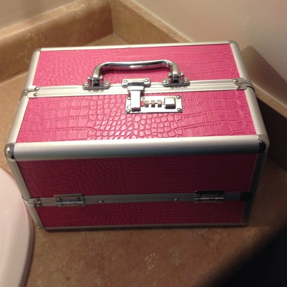 Pink travel cosmetic locking fold out case