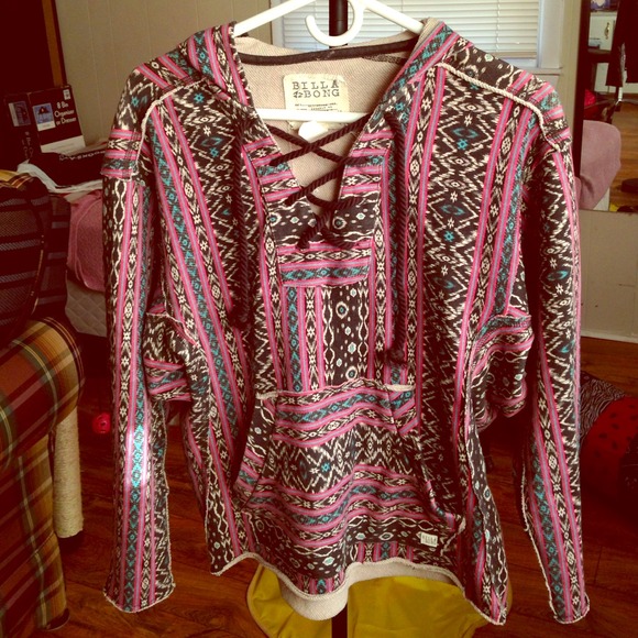 Billa Bong hoodie with pockets and tie front