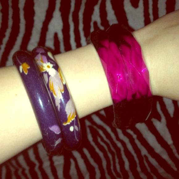 Medium bangles