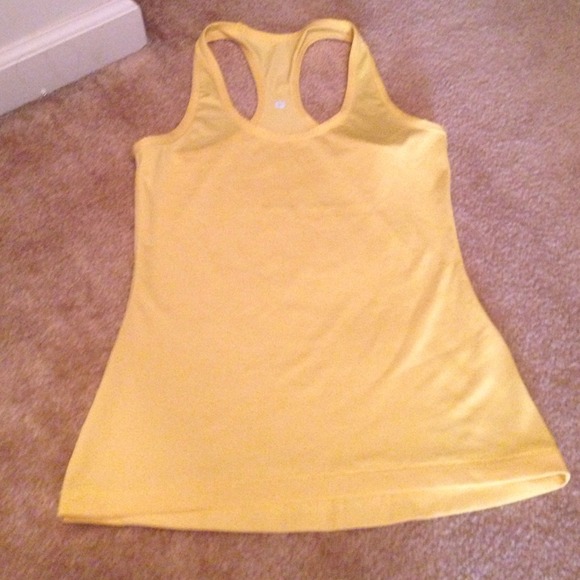 Green top is gone only two tops - Picture 3 of 3