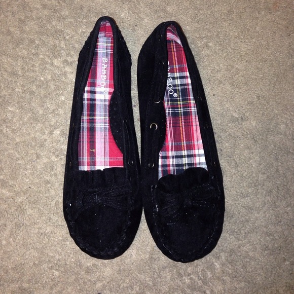 Bamboo never worn black.