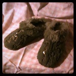Fuzzy Glitter Slippers