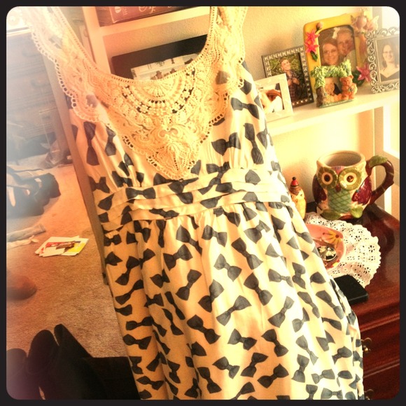 Adorable vintage styled summer dress