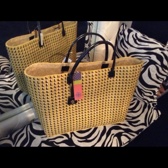 Tory Burch Handbags - Authentic TORY BURCH Straw BasketWeave Tote XLarge