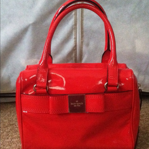 💚bundle💚Kate Spade purse and striped wallet