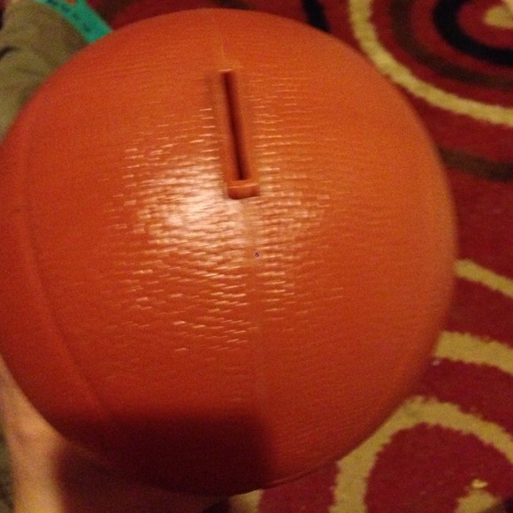 ❗️❌SOLD !! ❌❗️Basketball money saver - Picture 2 of 2