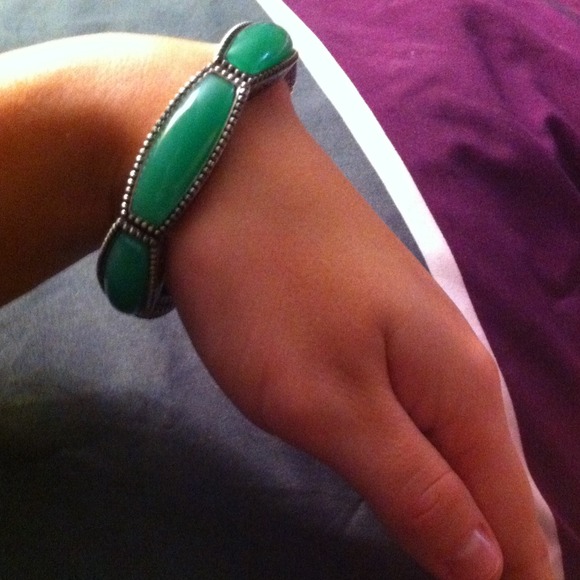 Silver toned Jade colored bracelet