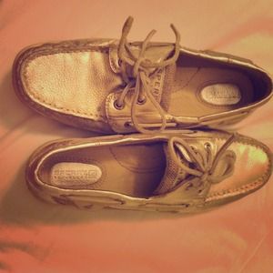 Gold Sperry's 👌😎