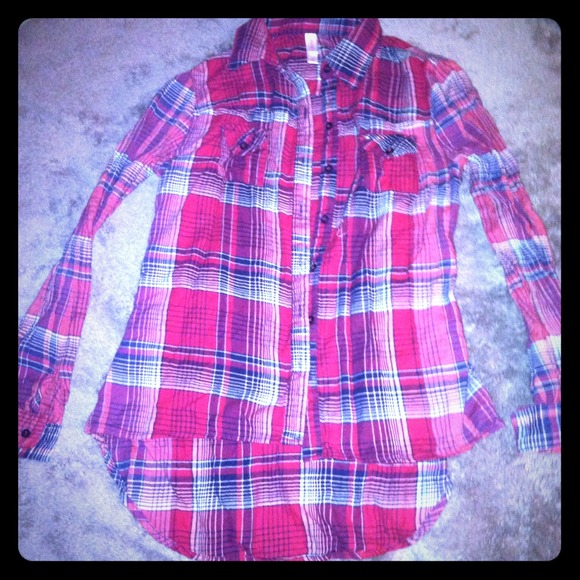 sALE Long sleeve plaid top! Nwot