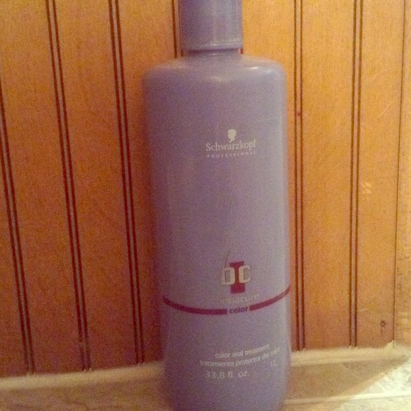Schwarzkopf  color seal treatment