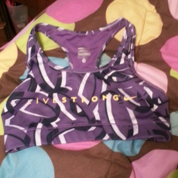 ×traded× Live strong sports bra