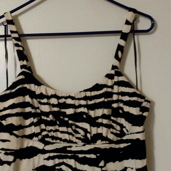 Michael Michael Kors. Zebra print dress S/P - Picture 2 of 4